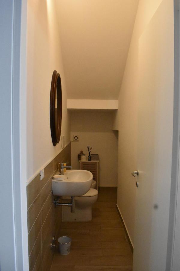Le Radici Home L'Aquila Luaran gambar