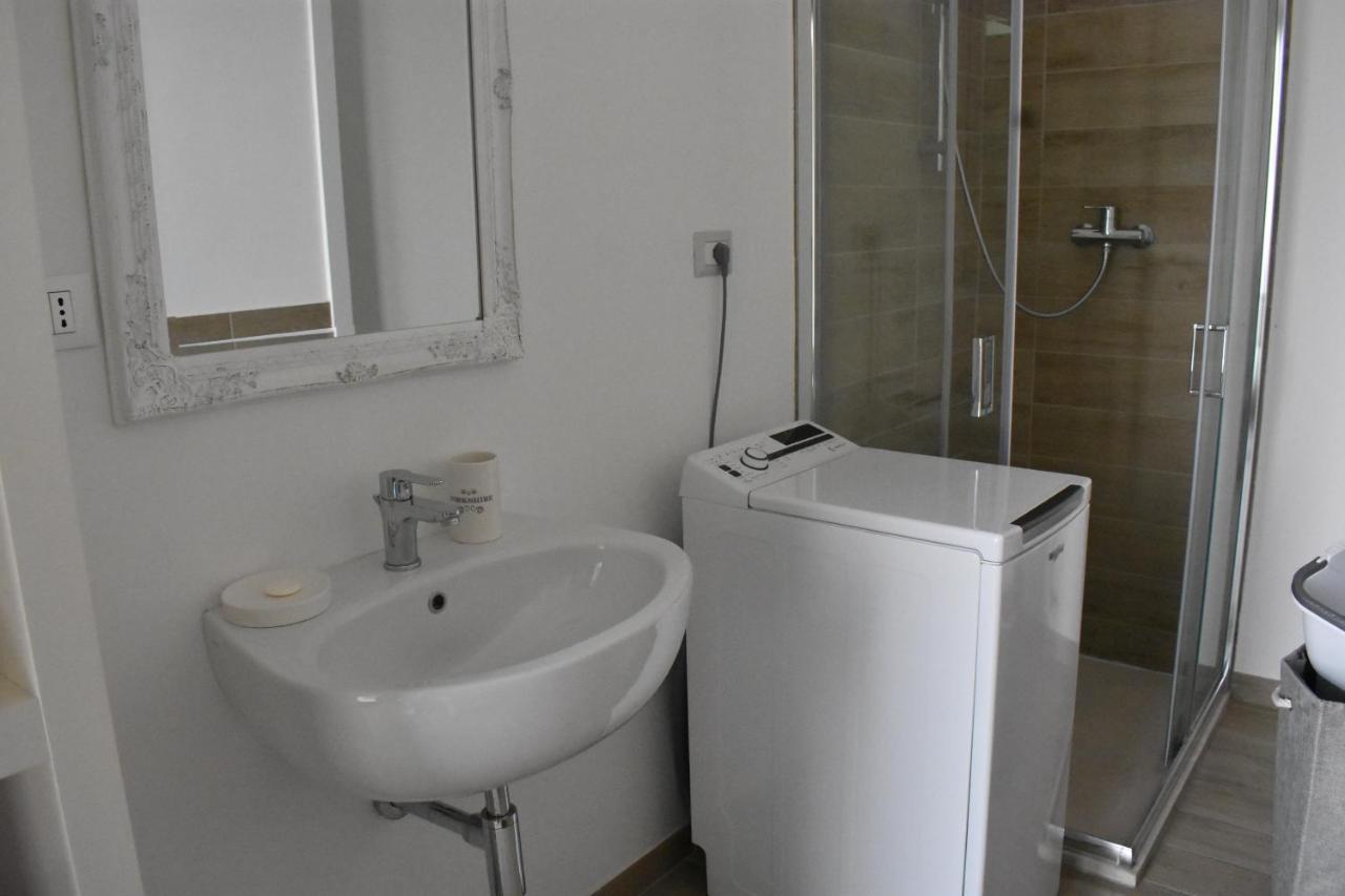 Le Radici Home L'Aquila Luaran gambar