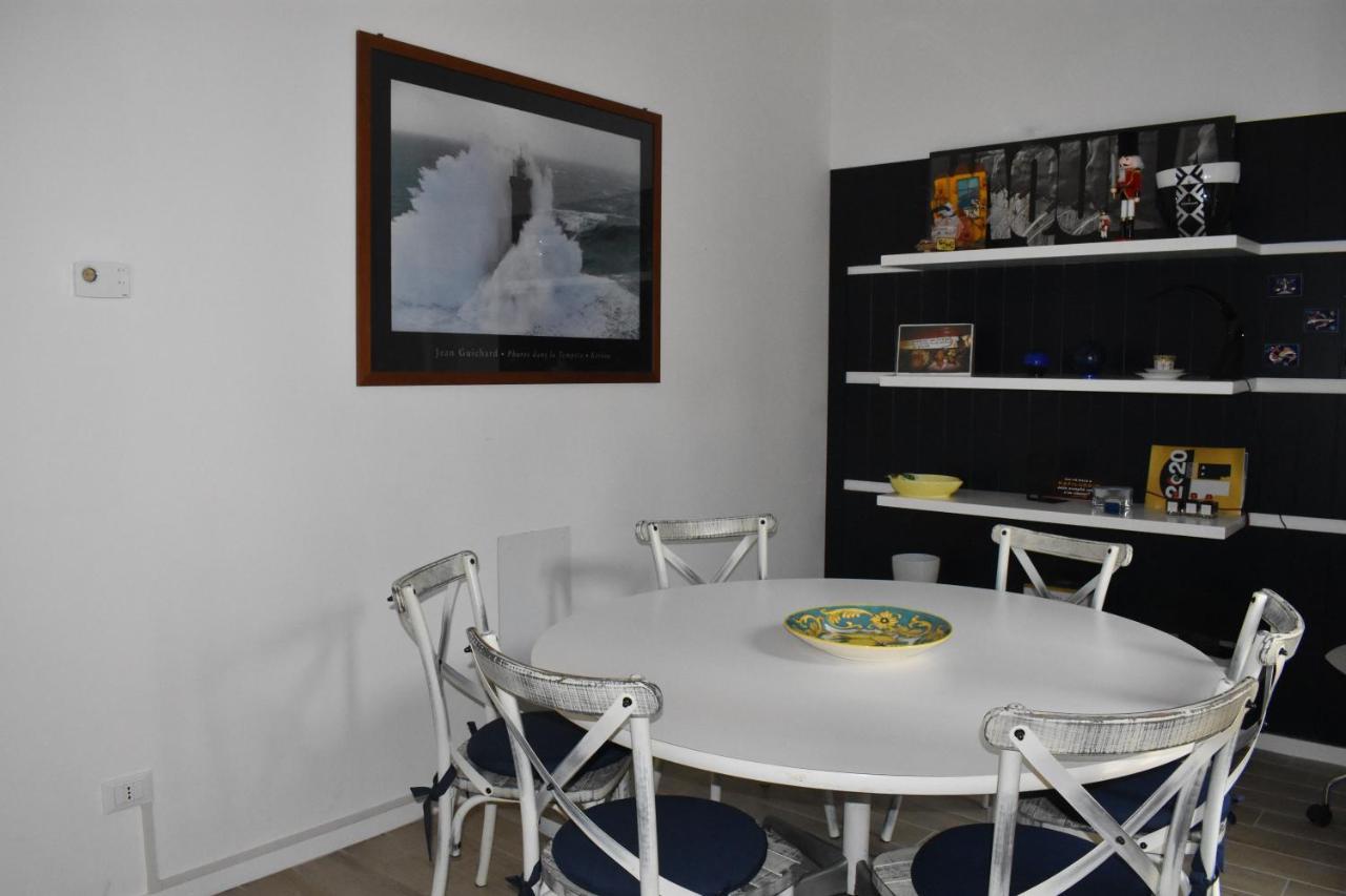 Le Radici Home L'Aquila Luaran gambar