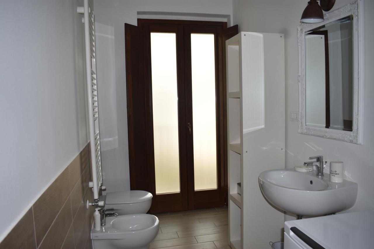 Le Radici Home L'Aquila Luaran gambar