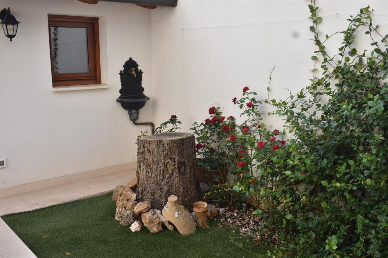 Le Radici Home L'Aquila Luaran gambar