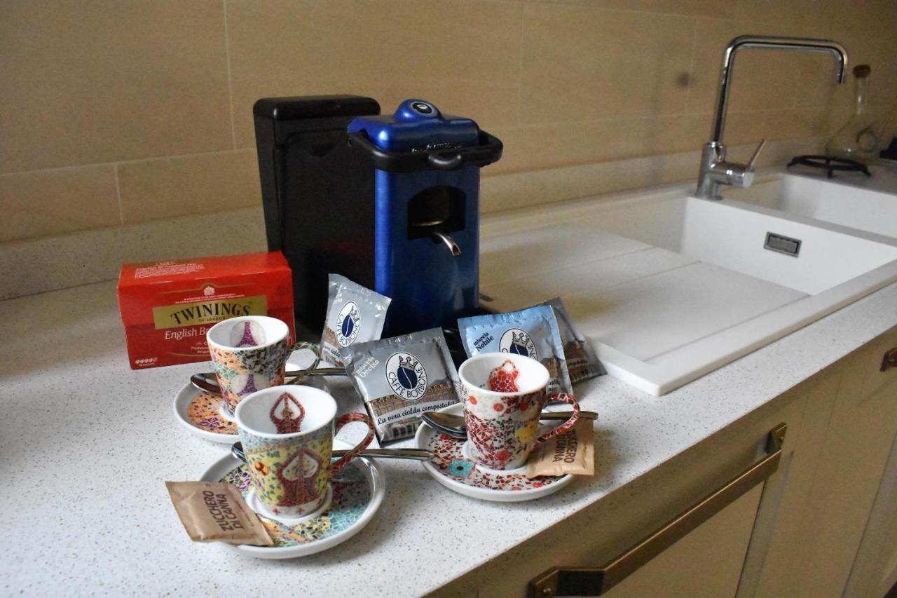 Le Radici Home L'Aquila Luaran gambar